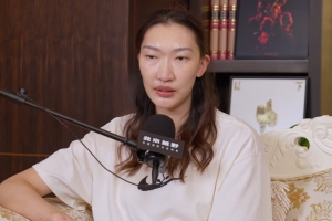 韩旭：22年世界杯后感觉火了有点飘了 后来家人朋友提醒后才注意